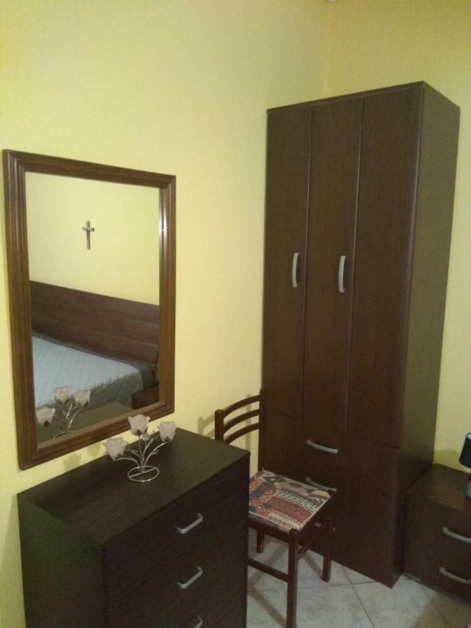 Leoni Apartment Skála Marión Buitenkant foto